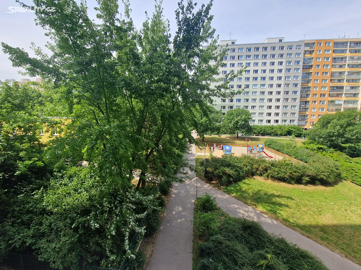 Pronájem bytu 3+kk 72 m² - Widok 2
