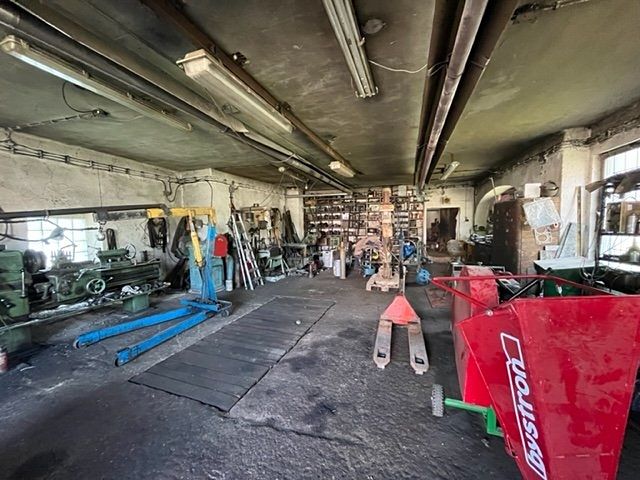 Prodej rodinného domu 257 m², pozemek 427 m² – fotografie 3
