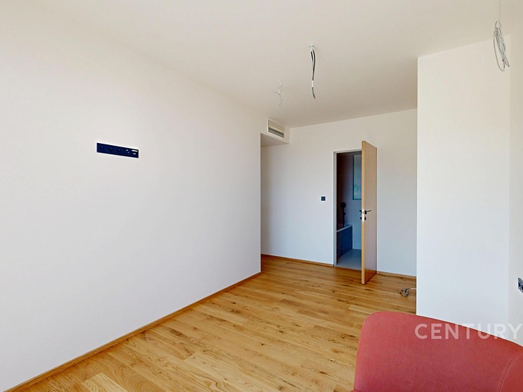 Prodej bytu 5+kk, 236 m² (20 z 35)