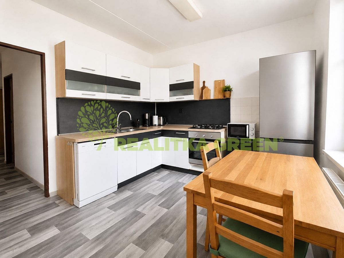 Pronájem bytu 3+1 93 m²