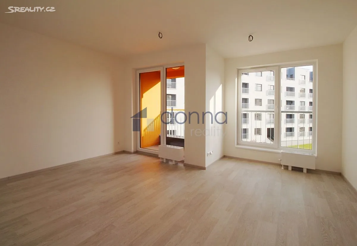 Pronájem bytu 1+kk 31 m², Praha