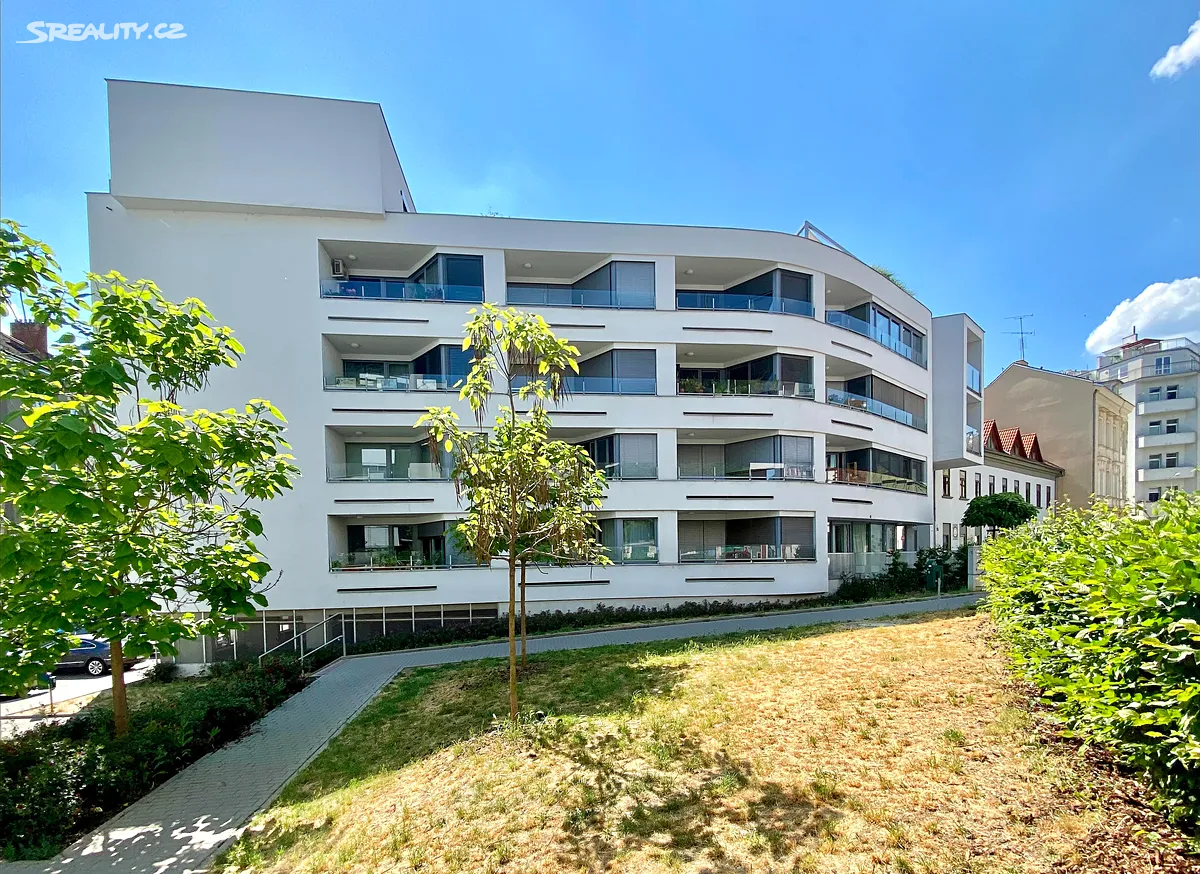 Pronájem bytu 2+kk 42 m², Brno