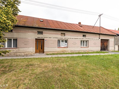 Prodej  rodinného domu 323 m², pozemek 1 542 m²
