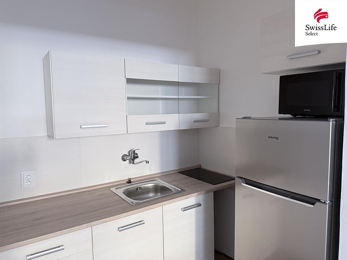 Pronájem bytu 1+kk 33 m²