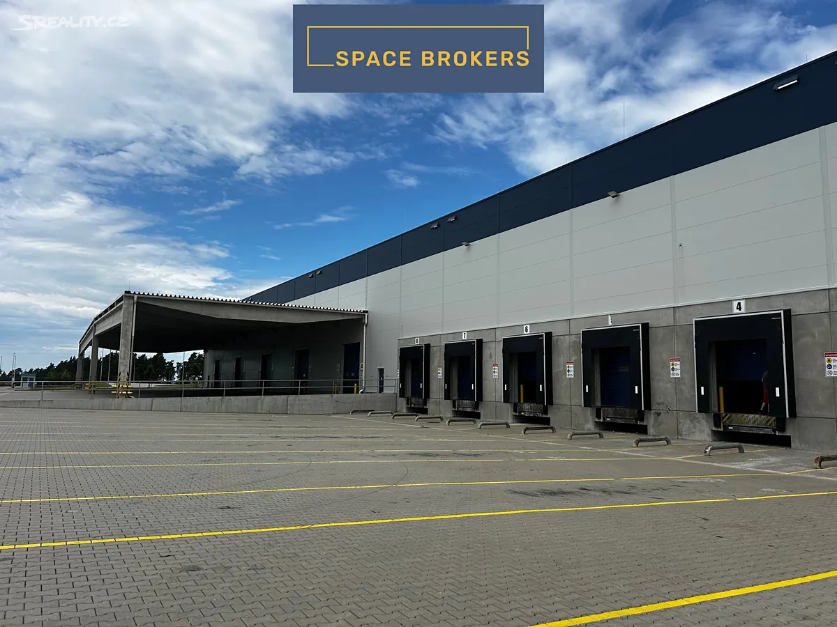 Pronájem skladového prostoru 11700 m², Stříbro
