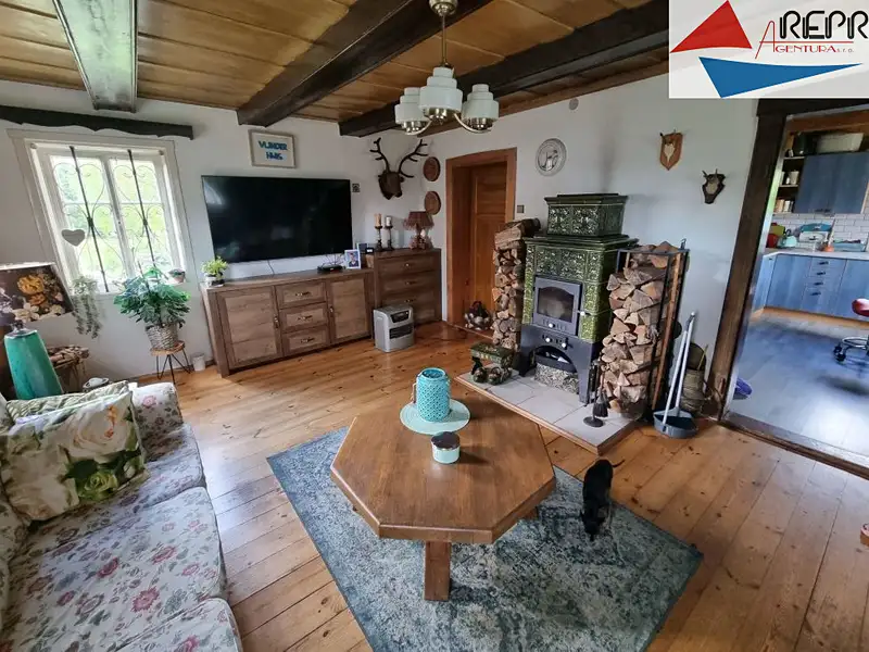 Prodej rodinného domu 200 m², pozemek 1000 m², Jiříkov – náhled fotky 3