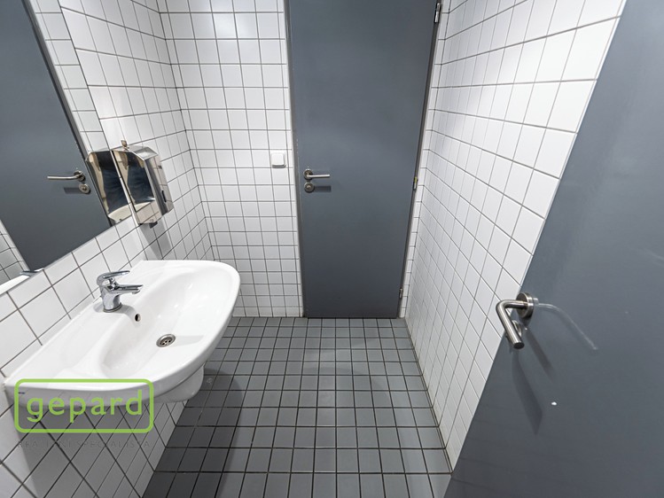 Комерційне приміщення в оренду, 252 м² (8 з 15)
