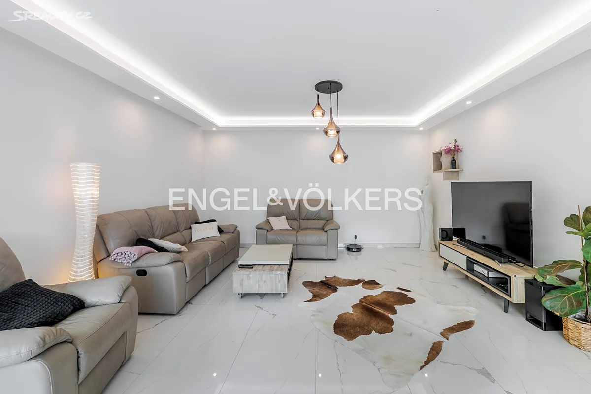 Pronájem rodinného domu 153 m², pozemek 274 m² – pohled 6