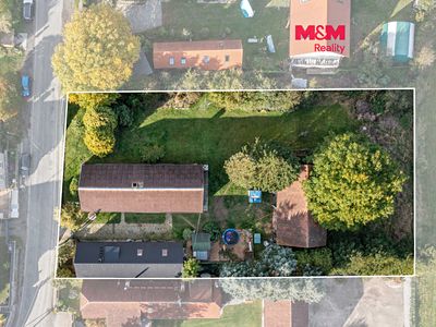 Prodej rodinného domu 179 m², pozemek 1987 m²