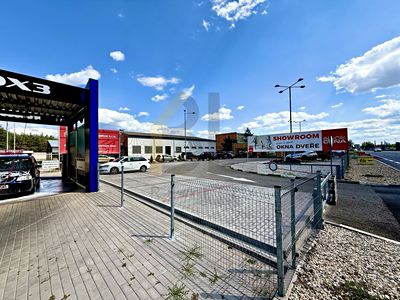 Pronájem komerčního pozemku 200 m²
