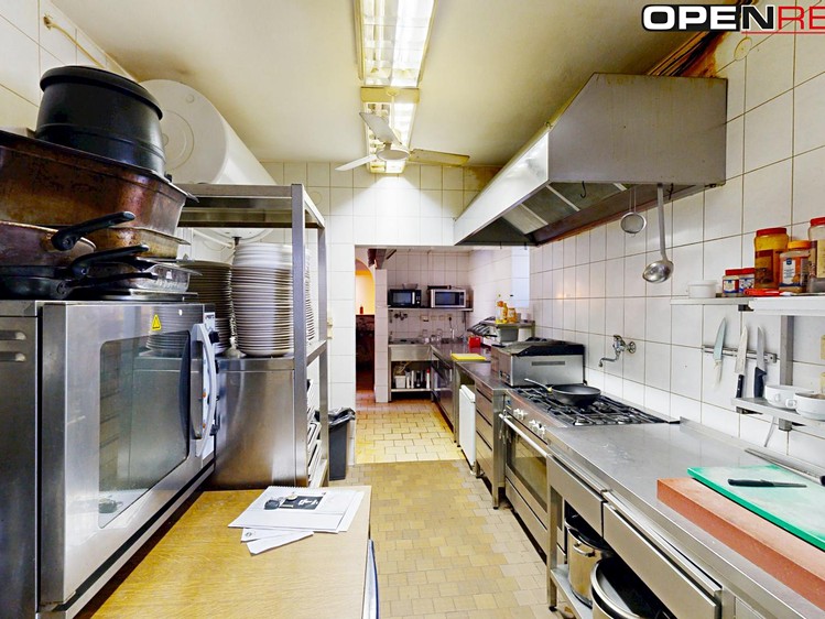 Pronájem komerčního prostoru, 800 m² (15 z 22)