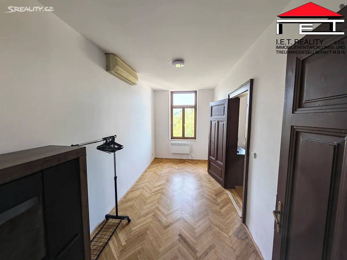 Pronájem bytu 2+kk 40 m² - Widok 4