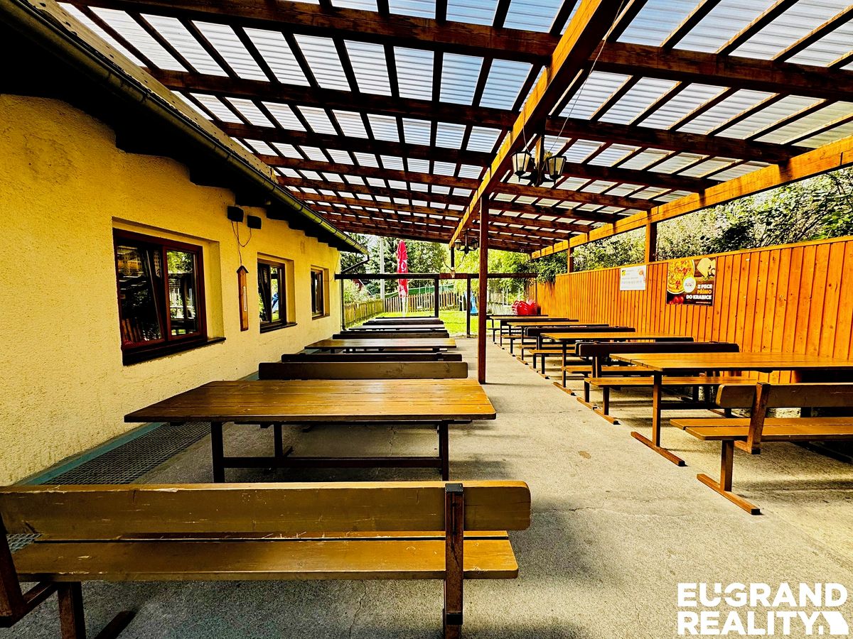 Prodej restaurace 350 m² – fotografie 3