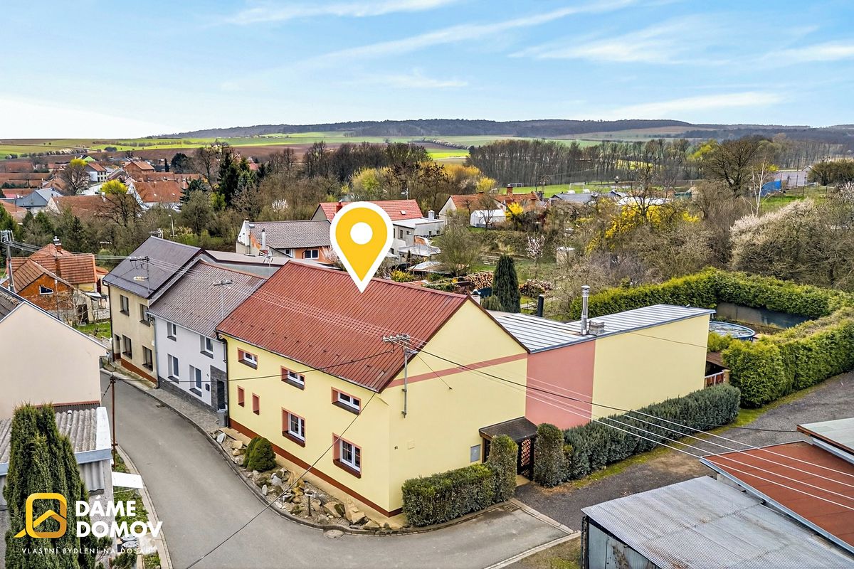 Prodej rodinného domu 140 m², pozemek 626 m²