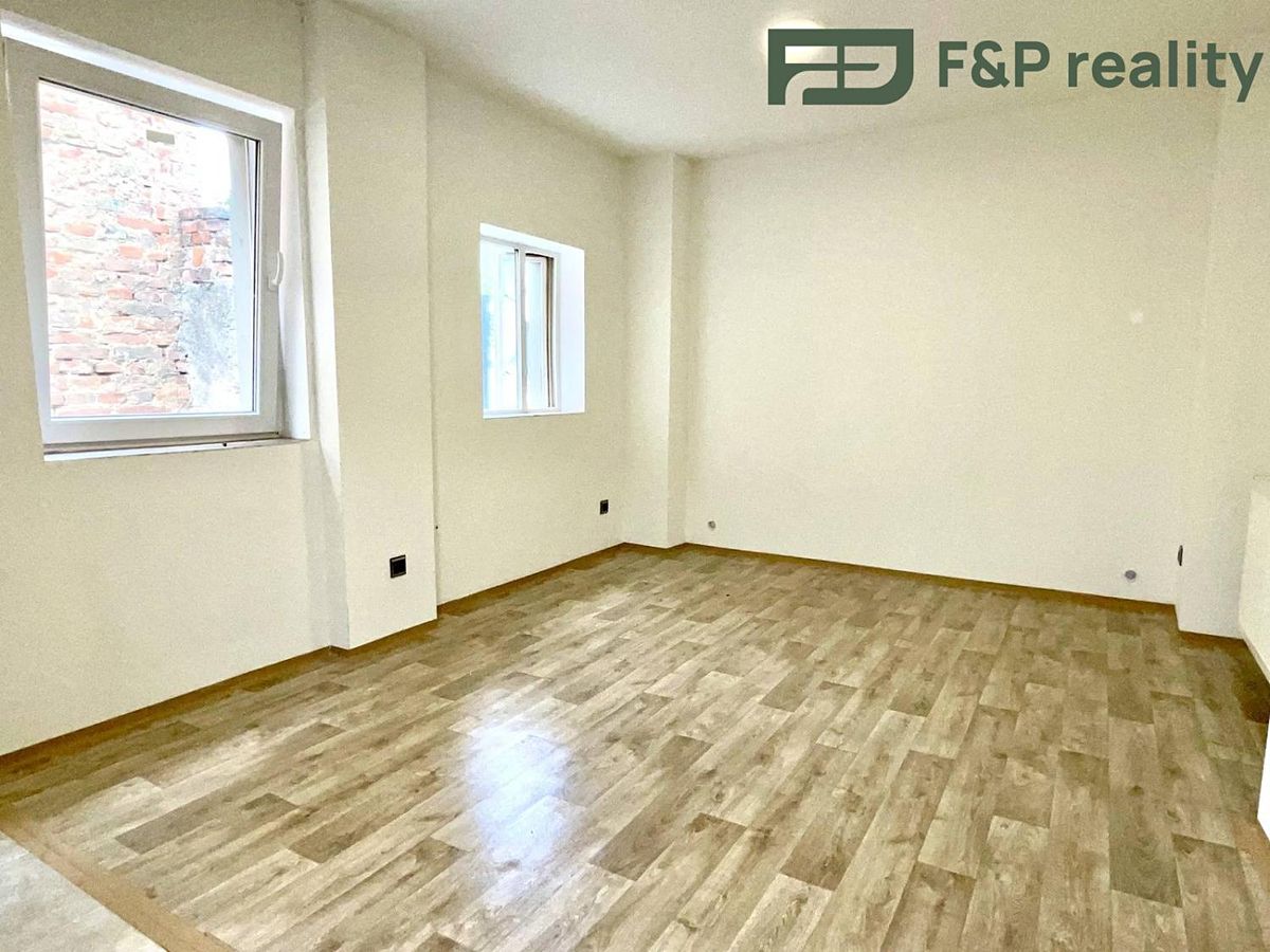 Pronájem bytu 1+1 50 m²