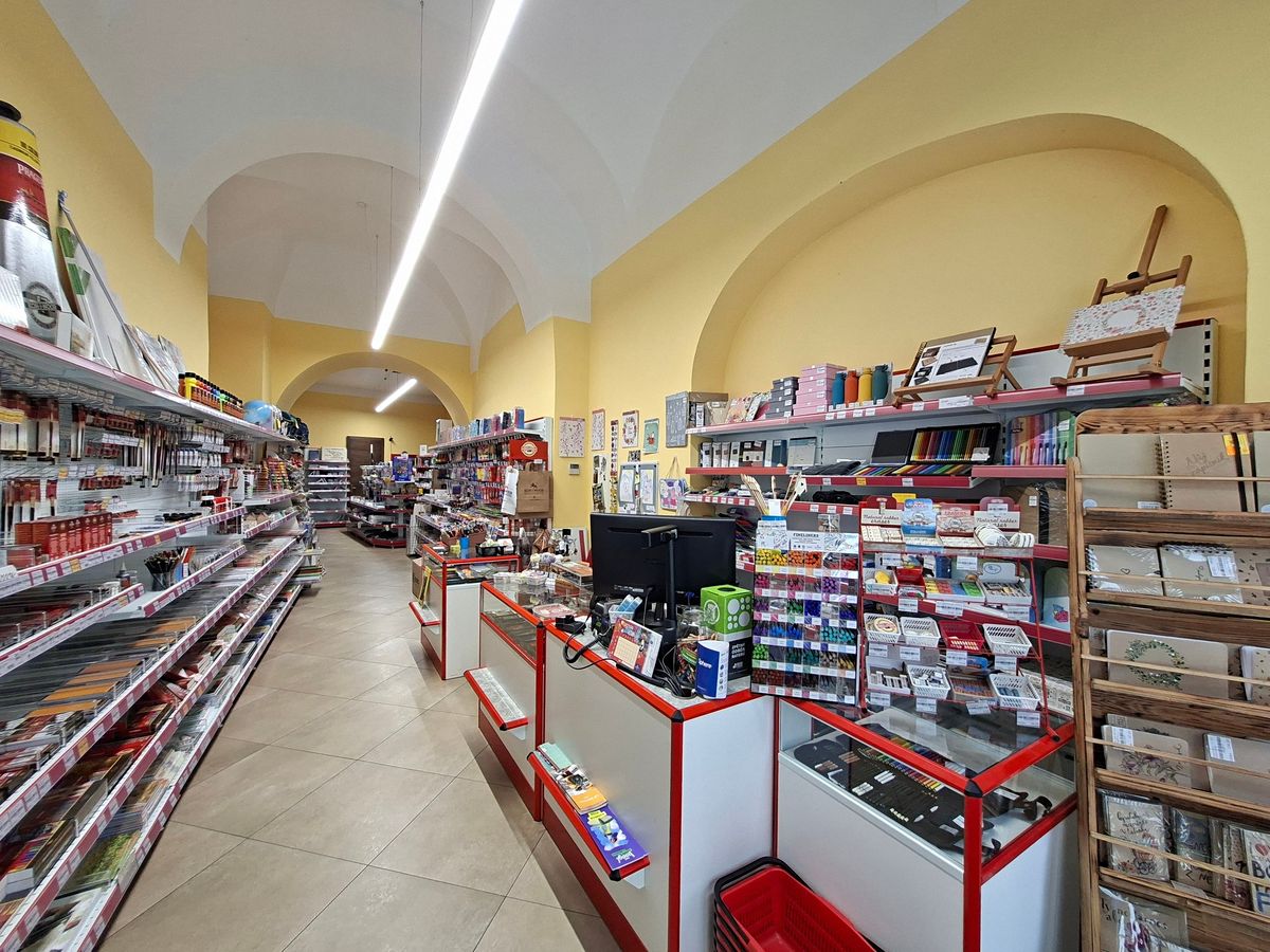Pronájem obchodního prostoru 80 m²