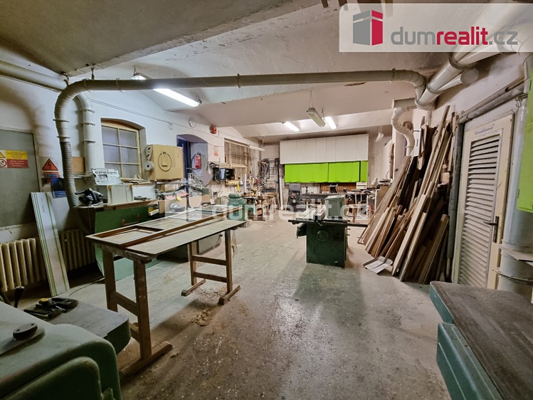 Pronájem komerčního prostoru, 238 m² (4 z 21)