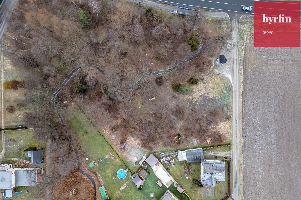 Prodej stavebního pozemku 3340 m² – fotografie 3