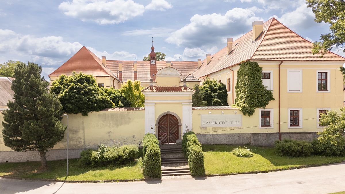 Prodej ubytovacího zařízení 1672 m²