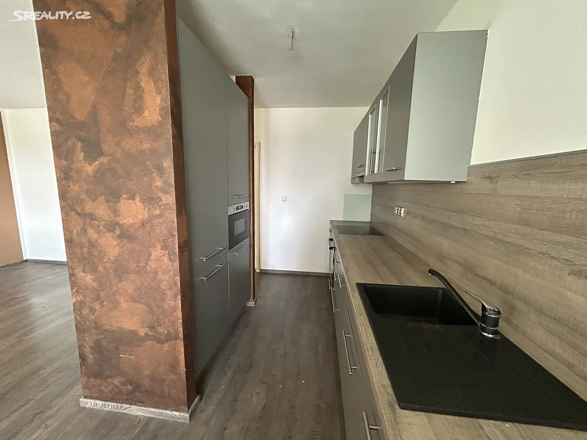 Prodej bytu 3+kk 68 m² – pohled 5
