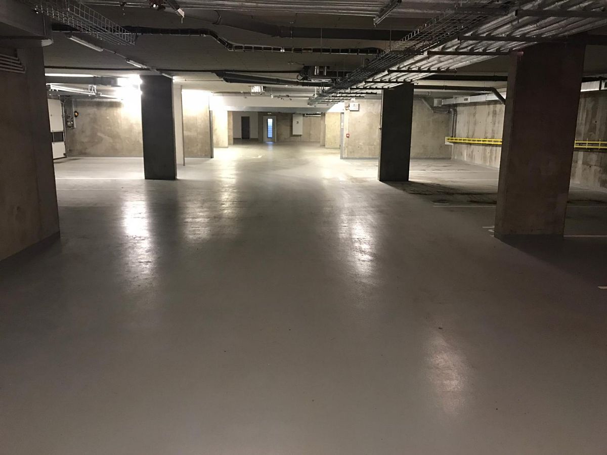 Pronájem garážového stání 14 m² – fotografie 2