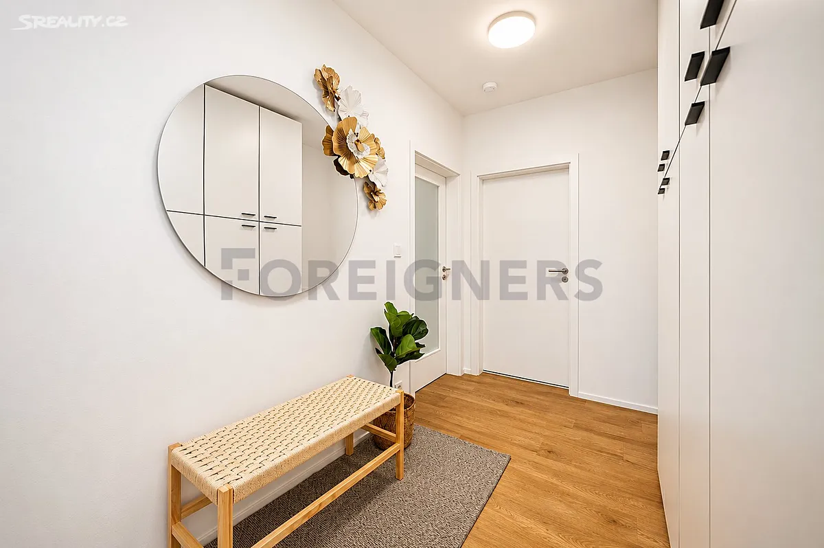 Pronájem bytu 1+kk 29 m² – pohled 6