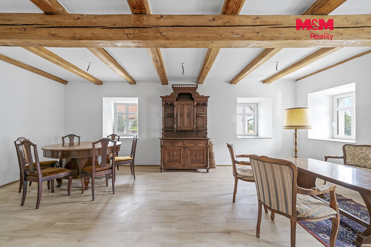 Prodej chalupy 260 m², pozemek 2350 m² – fotografie 3