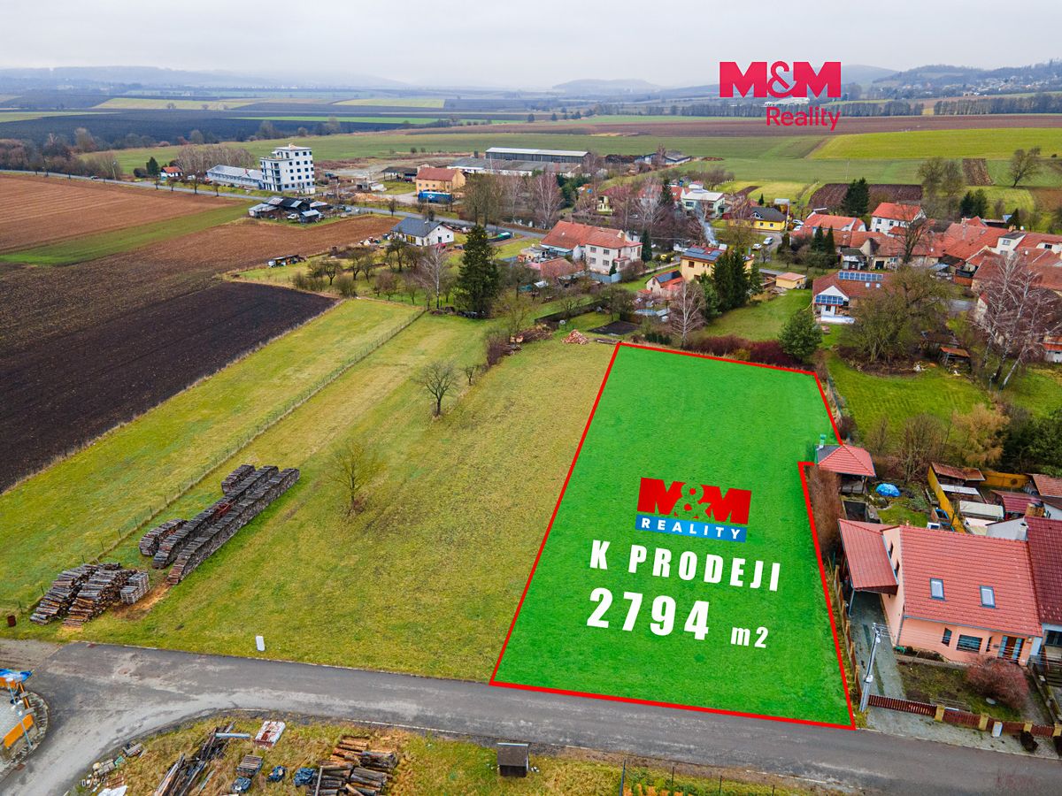 Prodej stavebního pozemku 2794 m²