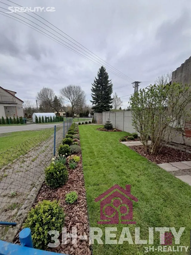 Prodej rodinného domu 100 m², pozemek 281 m² – pohled 2