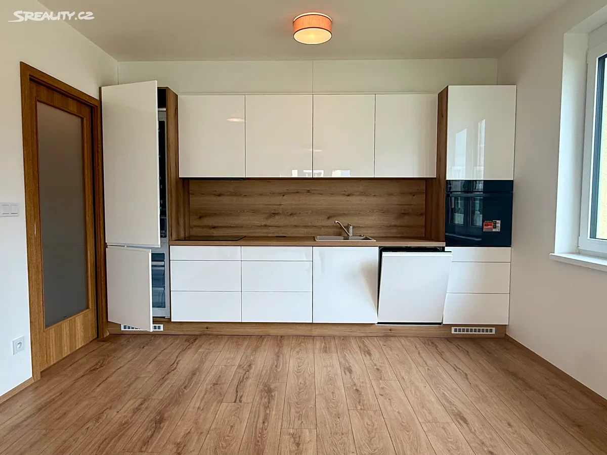 Pronájem bytu 2+kk 61 m², Liberec