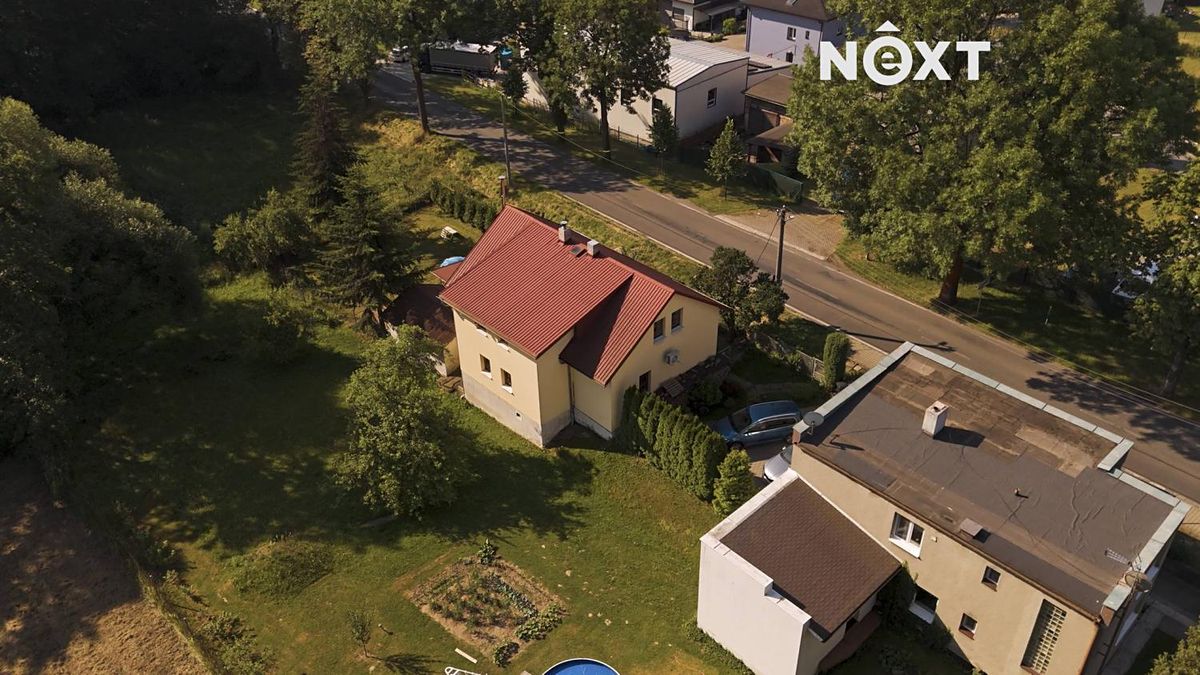 Prodej rodinného domu 300 m², pozemek 1100 m²