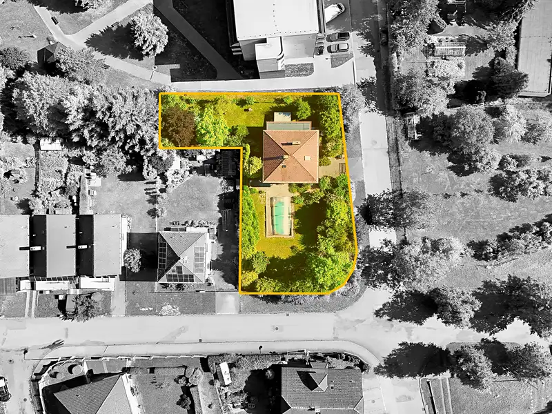 Prodej vícegeneračního domu 191 m², pozemek 1168 m², Pacov – náhled fotky 2