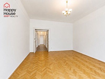 Pronájem komerčního prostoru, 65 m² (3 z 17)