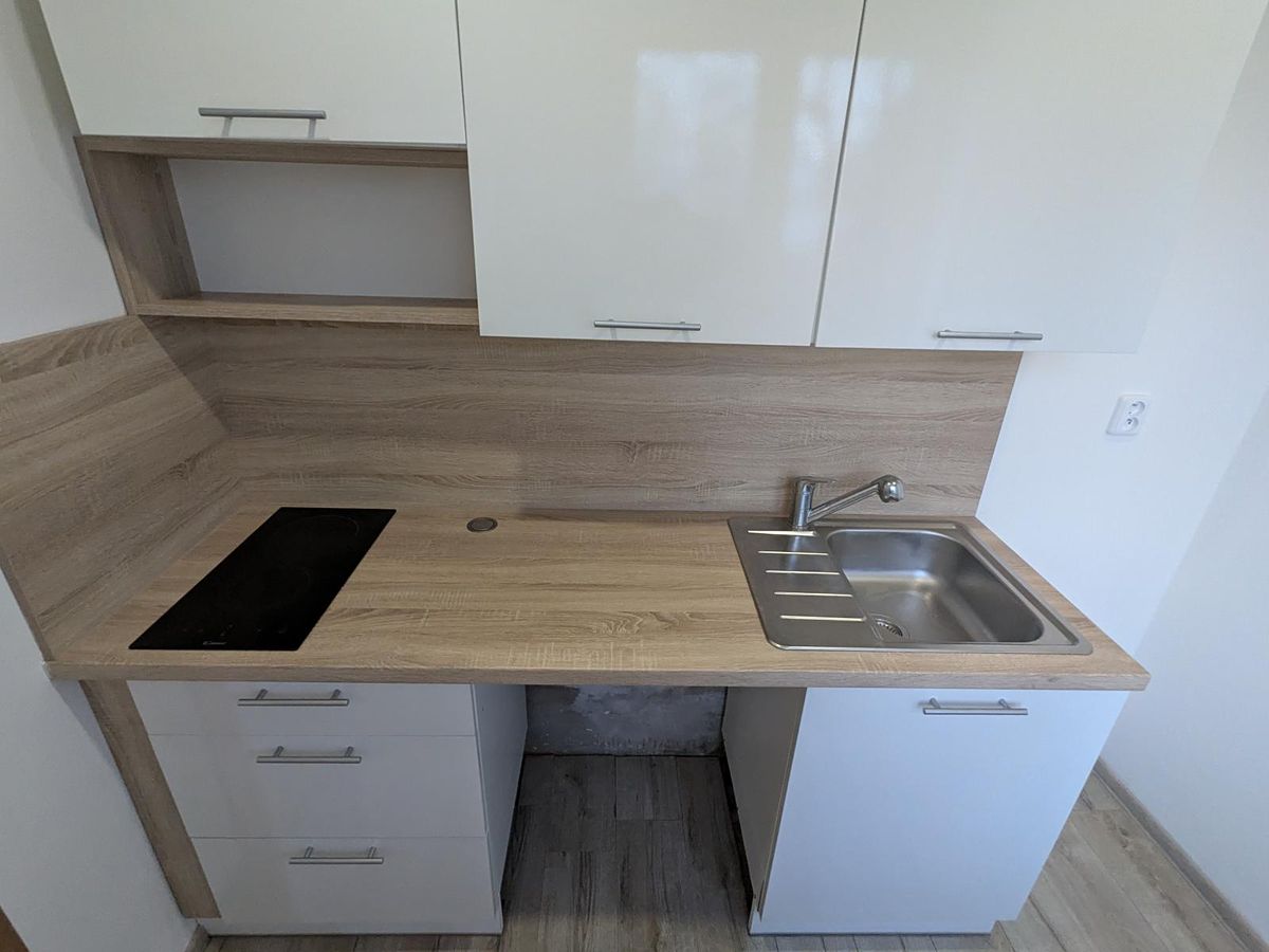 Pronájem bytu 2+kk 33 m² (Jednopodlažní)