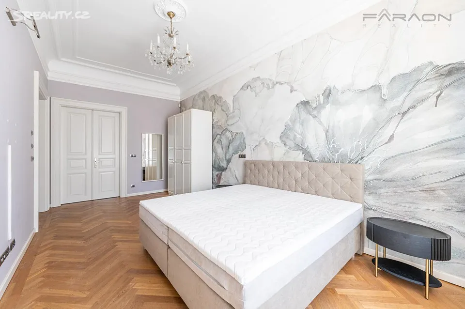 Pronájem bytu 3+1 154 m² – další