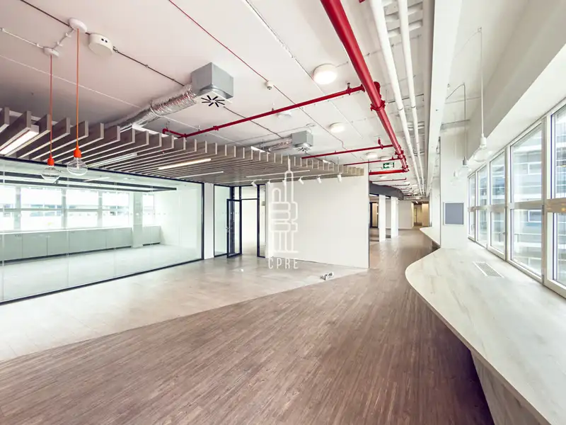 Pronájem kanceláře 607 m², Praha – náhled fotky 2