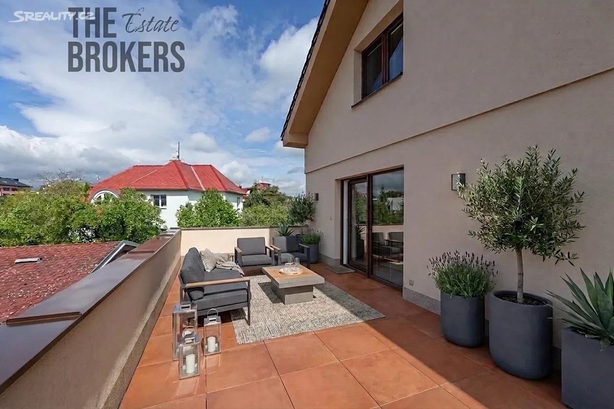 Prodej bytu 3+1 91 m², Praha