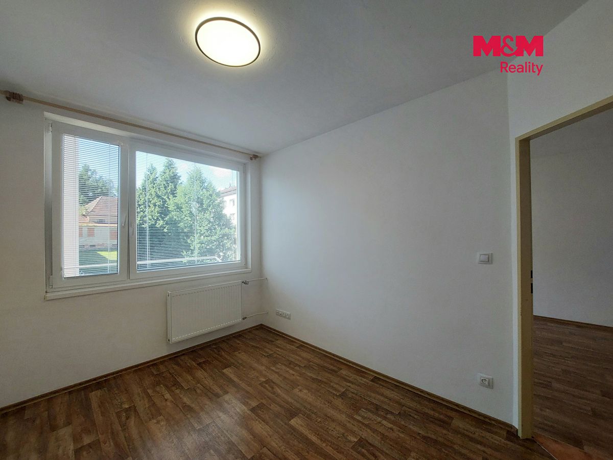 Pronájem bytu 2+kk 45 m² – fotografie 3