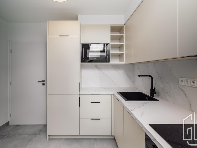 Prodej bytu 3+1, 84 m² (3 z 31)