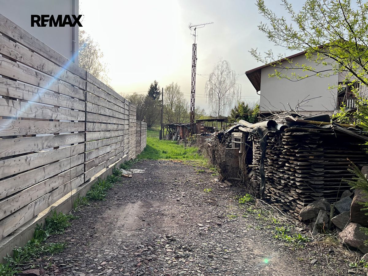 Prodej stavebního pozemku 7612 m² – fotografie 3