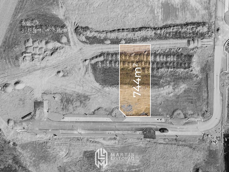 Prodej pozemku, 744 m² (4 z 14)