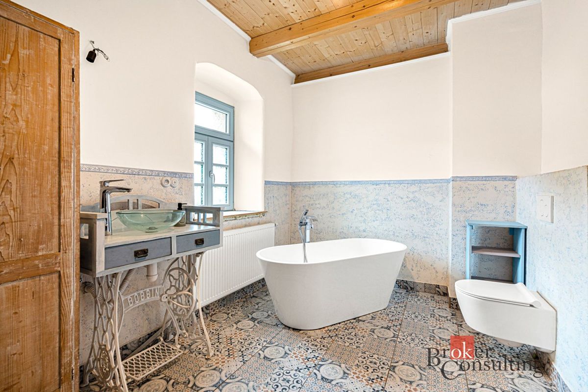 Prodej rodinného domu 180 m², pozemek 690 m² – fotografie 5
