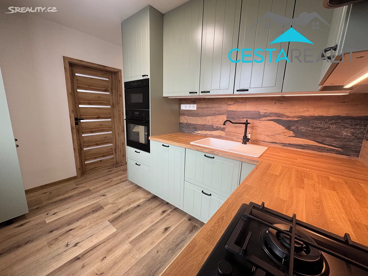 Prodej bytu 3+1 66 m²