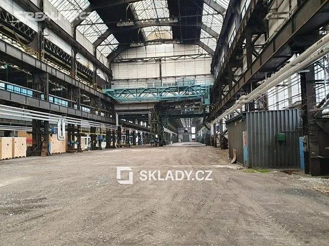 Pronájem skladového prostoru 500 m²