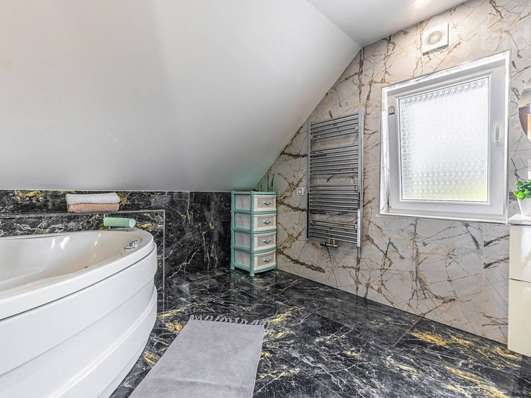 Будинок на продаж, 220 м² (16 з 36)