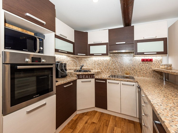 Prodej domu, 115 m² (3 z 18)