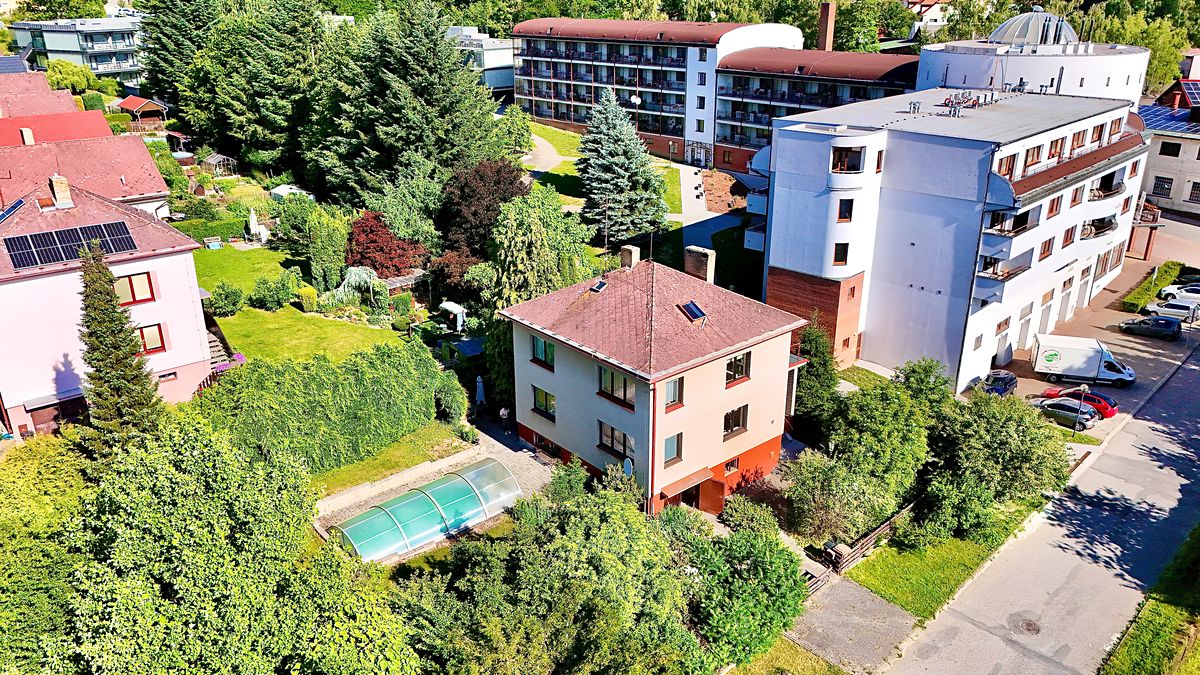 Prodej vícegeneračního domu 191 m², pozemek 1168 m² – fotografie 5