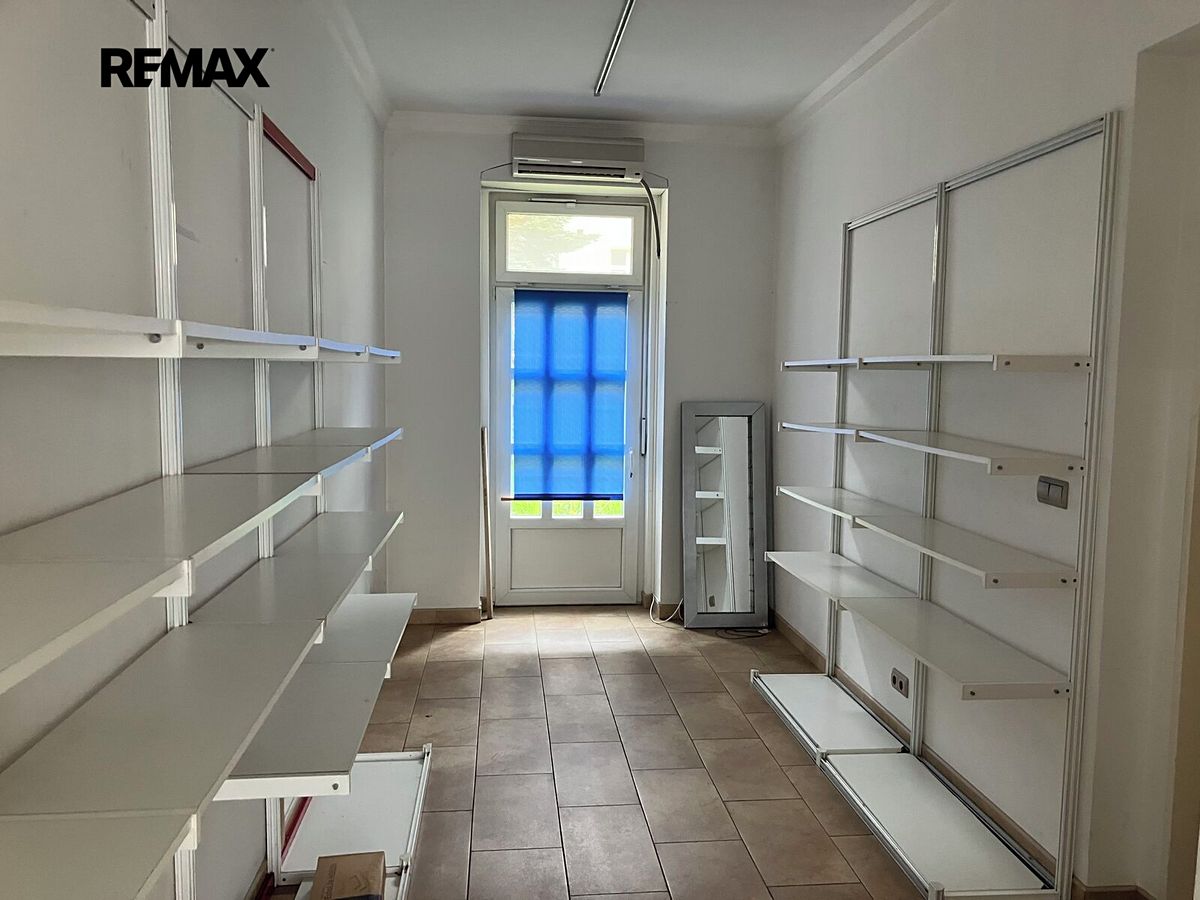 Prodej obchodního prostoru 92 m² – fotografie 3