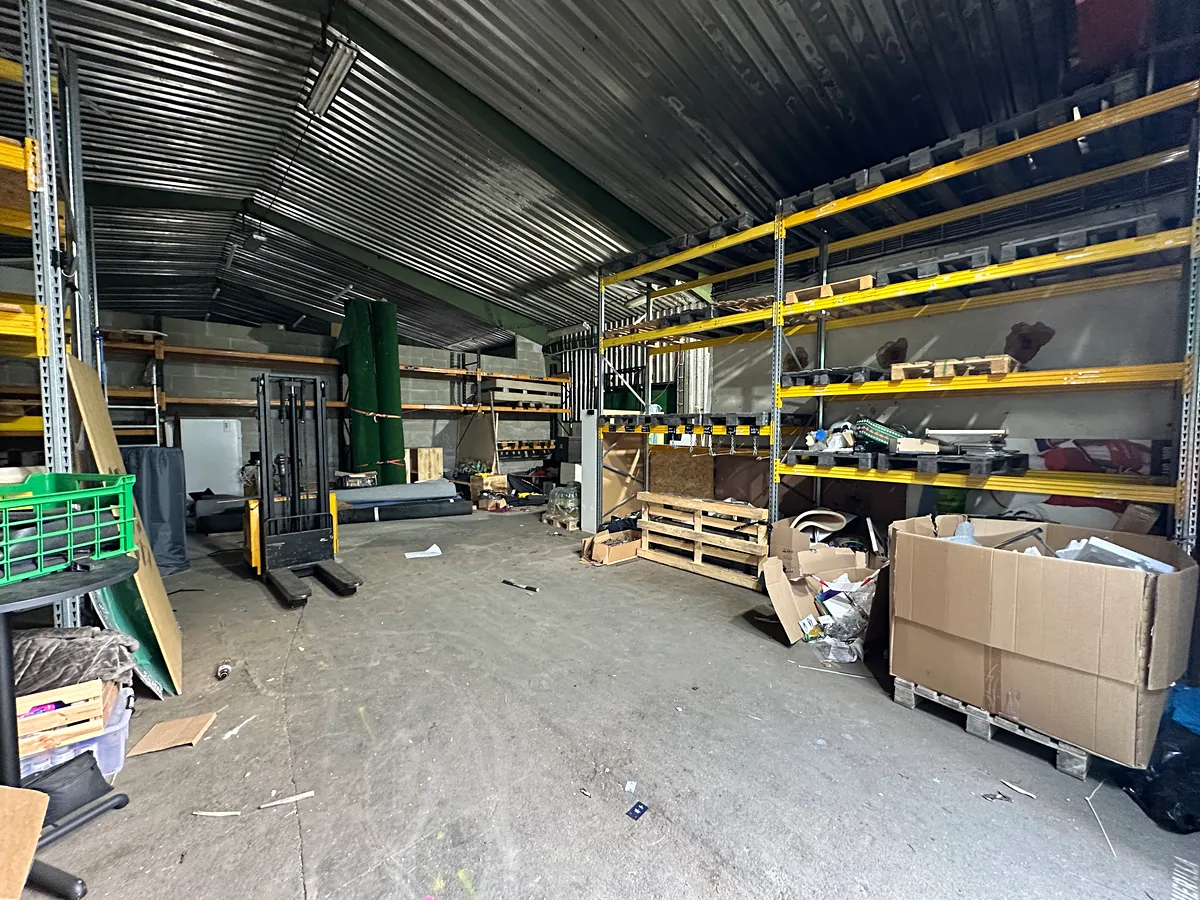 Pronájem skladového prostoru 721 m²