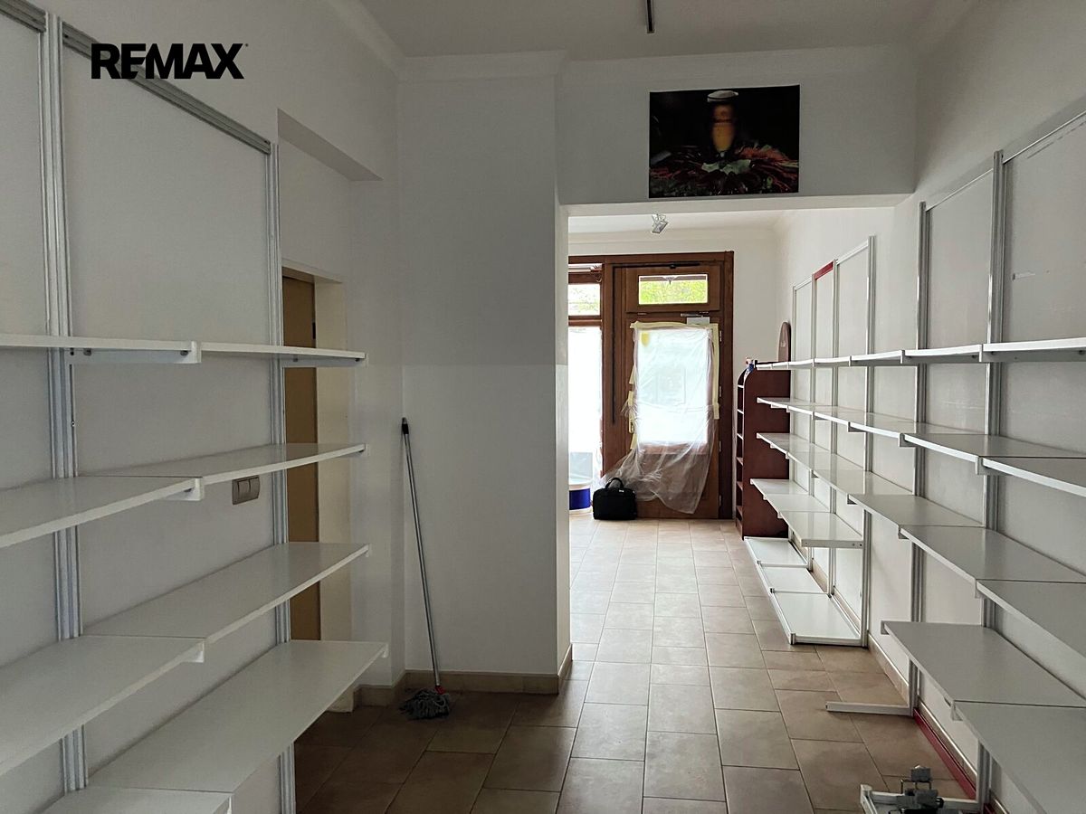 Prodej obchodního prostoru 92 m² – fotografie 2
